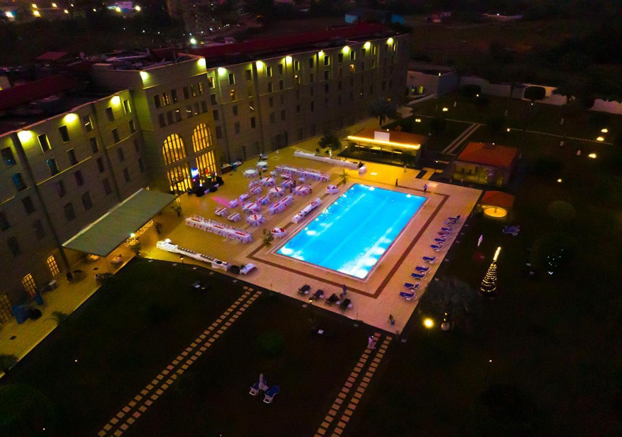Bisila Palace Malabo Luaran gambar